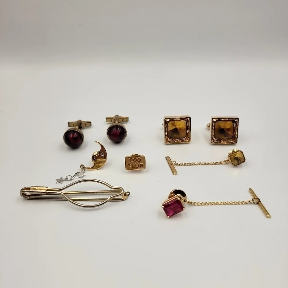 Lot of Gold-Toned Men’s Accessories Including Tie Pins & Cuff Links